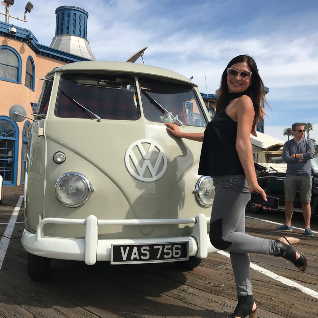 volkswagen bus photo gallery bus-babe-cream-bus